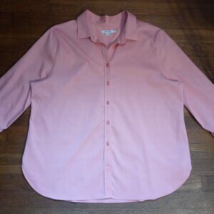 CHICO'S no iron chic stretch shirt in salmon pink (3/US16)